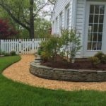 "Dry Stack" stone retaining wall - Earth Effacts Landscaping